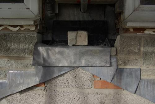 Top of the cavity tray